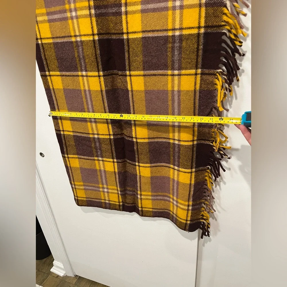 Farisbault Woolen Mill Co.‎ Vintage Yellow & Brown Plaid Wool Fringe Blanket